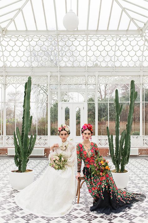 Frida Kahlo Wedding, Mexican Inspired Wedding, Fern Wedding, Mexican Themed Weddings, Mexican Wedding Dress, High Neck Wedding Dress, Boda Mexicana, Garden Wedding Inspiration, Garden Wedding Venue