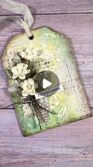 Mixed Media Tags Tutorials, Mixed Media Tags Ideas, Mixed Media Cards Tutorial, Stick Flowers, Tim Holtz Distress Crayons, Vicky Papaioannou, Stencils Tutorials, Distress Crayons, How To Tie Ribbon