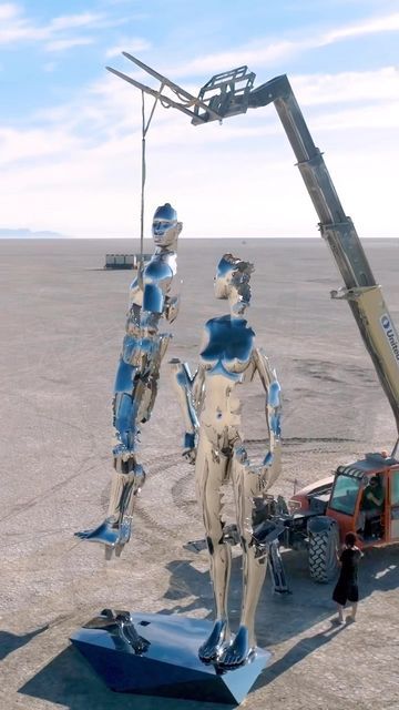 🌎 EarthPix 🌎 on Instagram: "@michaelbenisty.art and his crew with @reyjaff installing “Broken 2.0” at Burning man 2022. “The couples that are ‘meant to be’ are the ones who go through everything that is meant to tear them apart and come out even stronger than they were before. The complexities of love and growth are expressed within this symbol of unity.” 🎥 @jamenpercy.burn 📍Burning man 2022 🎶Interstellar-Jerrik Dizlop" Burning Man 2022 Art, 2022 Art, Film Making, Interstellar, Burning Man, Filmmaking, Coming Out, Art Work, Of Love