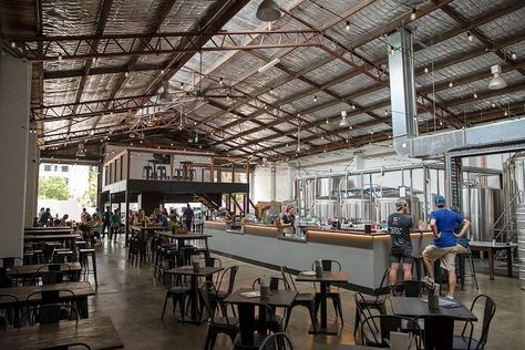 Brewery Ideas Tap Room, Warehouse Brewery, Taproom Design Brewery, Brewery Ideas, Elevation Architecture, Brewery Taproom, Museum Ideas, Brewery Bar, Tap House