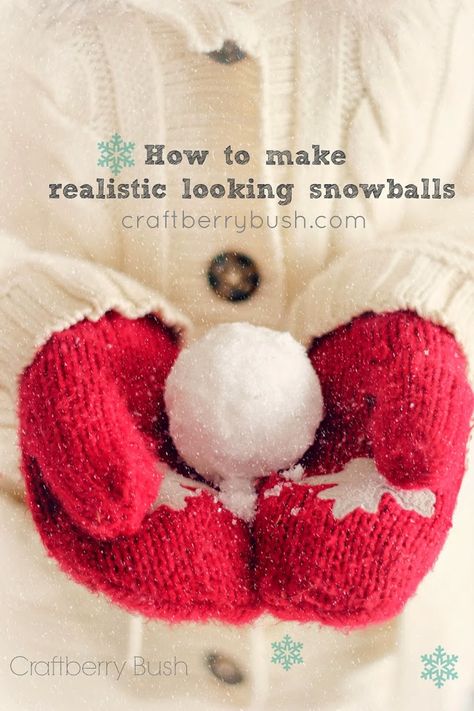 How to make Indoor Snowballs Fake Snowballs, Indoor Snowballs, Snow Crafts, Homemade Holiday, Holiday Inspiration, Winter Crafts, Christmas Love, Sweet Life, Christmas Inspiration