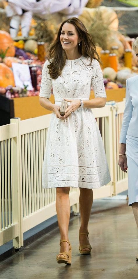 Kate Middleton: Style Icon Style Kate Middleton, Kate Fashion, Couture Dior, Düşes Kate, Looks Kate Middleton, Outfits 2014, Prins William, Queen Kate, Kate Middleton Outfits