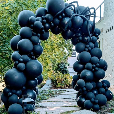 How do you like the spooky path of spider arches that lead you into the party? Talk about a SPOOKY grand entrance. Spoooooky Season is upon us! It's not too late to book us for Halloween! Whether you want spooky, chic, or cute! #halloween #spiders #balloonarch #spiderarch #spiderballoons Halloween Spiders, Spooky Chic, Grand Entrance, Balloon Arch, Spiders, Cute Halloween, Too Late, Talk About, Entrance