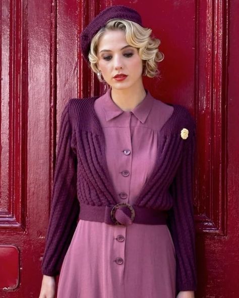 New arrival. https://www.glamrockclothing.nl/a-95783597/the-house-of-foxy/the-house-of-foxy-datemaker-cardigan-in-eggplant/ #vintagestyle #glamour #lookgoodfeelgood #vintageshop #partyoutfit #fiftiesfashion 1940s Silhouette, Knitwear Pattern, 1930's Dresses, Egg Plant, 1960s Dresses, Rib Stitch, Fifties Fashion, 70’s Fashion, Cardigan Style