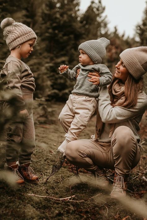 Forest Building, Tree Farm Photo Shoot, Christmas Tree Farm Photo Shoot, Tree Farm Mini Session, Winter Family Photoshoot, Winter Family Photography, Christmas Tree Farm Photos, Christmas Family Photoshoot, Boys Winter Boots