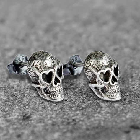 Mens skull jewelry