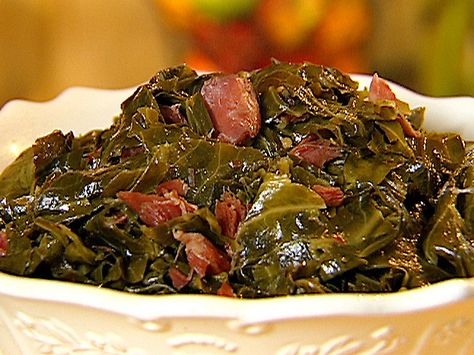 Gina Neely's Best Collard Greens Recipe from Down Home with the Neely's on Food Network. Best Collard Greens Recipe, Greens With Bacon, Thanksgiving Diner, Smoked Turkey Wings, Collard Greens Recipe, Turkey Wings, Collard Greens, Southern Cooking, Smoked Turkey