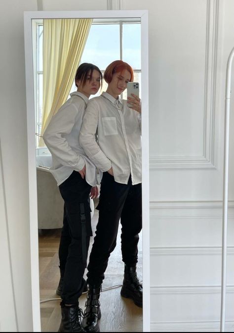 Les Fashion, Tam Boy, Pride Art, Lgbt Pride, Couple Goals, Outfit Inspirations, Bts, Pants, Quick Saves