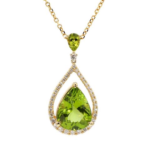 2 Carat Ring, Helzberg Diamonds, Luxe Jewelry, Peridot Stone, Yellow Gold Necklace, Solitaire Studs, Holiday Jewelry, Religious Jewelry, Diamond Pendant Necklace