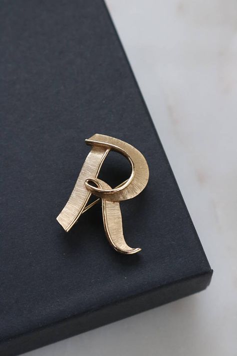 Vintage Trifari Gold R Brooch  Letter R Brooch  R initial A4 Size Paper Border Design Flower, Letter R Tattoo, R Letter Design, Ar Logo, Birthday Balloons Pictures, R Initial, Creative Alphabet, Dragon Wallpaper Iphone, Stylish Alphabets