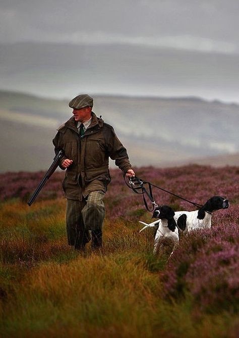 Bond + Jinx Two Dogs Aesthetic, Dog Aesthetic Icon, Dog Aesthetic Drawing, Bird Hunting Gear, Upland Hunting Gear, Hunting Photos, Pheasant Shooting, English Hunting, Grouse Hunting