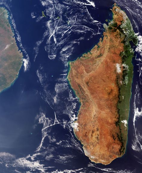 Mozambique Beaches, Satellite Pictures, Earth Pictures, Satellite Image, Space Pictures, Earth From Space, Aerial Photo, Of The Earth, Beach Photos