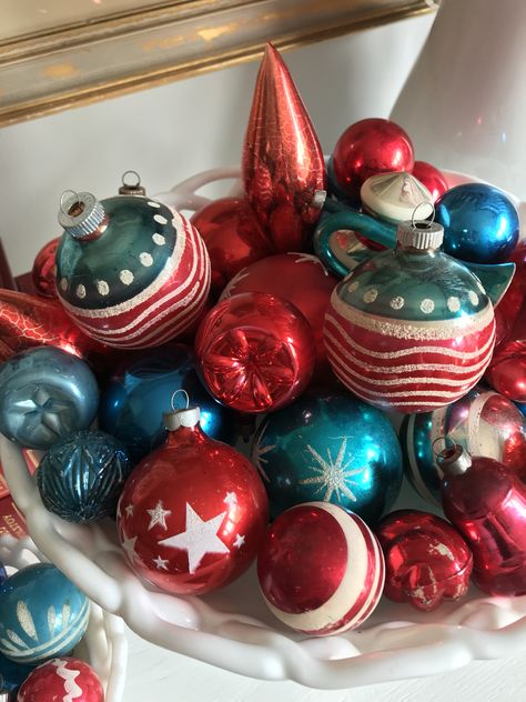 Fourth Of July Decorations, 4th July Crafts, Patriotic Christmas, Fourth Of July Decor, Merry Christmas Happy Holidays, Patriotic Crafts, 4th Of July Decorations, Patriotic Holidays, Handmade Christmas Decorations