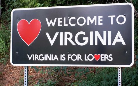 These Welcome Signs From Every State Will Make You Want to Plan a Road Trip Welcome To Virginia Sign, 50 States Of America, Playlist Pictures, Sign Road, Lucy Score, Virginia Wine Country, Cold Wax Painting, Bucket List Trips, American States