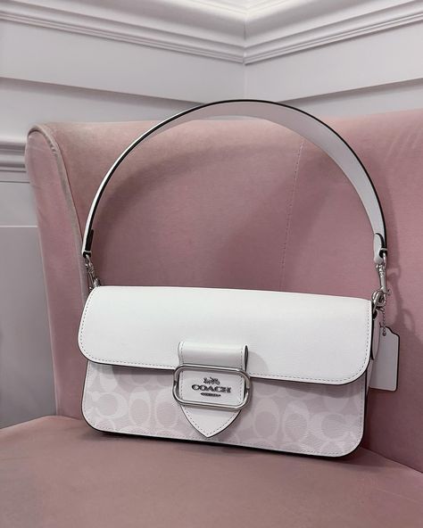 bag of dreams @coach 🏷️ #coach #fashion #handbag #coquette Coach Bag Aesthetic, Coach Fashion, Bag Aesthetic, Aesthetic Coquette, Bags Aesthetic, Coach Bag, Coach Bags, Handbags, On Instagram