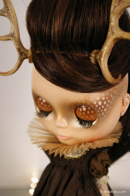 Blythe doll by Super*Junk on flickr Doe Deere, Doe Eyes, Shes Amazing, Gothic Dolls, Dream Doll, Living Dolls, Creepy Dolls, Pretty Dolls, Blythe Doll