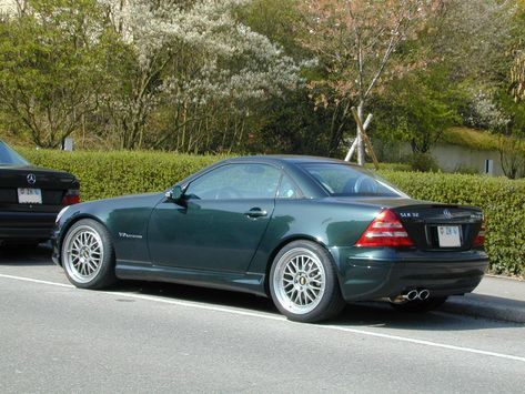 I guess I owe you a pic of my lowered SLK32 with the 18" BBS Le Mans wheels ;-)) | Mercedes-Benz Forum Mercedes Slk 230, Police Squad, Mercedes Benz Forum, Mercedes Slk, Benz Cars, Mercedes Benz Slk, Mercedes Benz Cars, Benz Car, Dream Garage