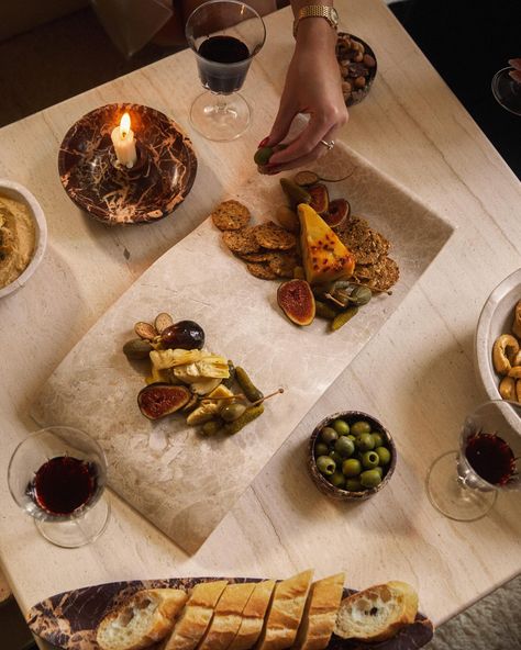 Just in time for the holidays 🕯️Introducing a line of beautiful serving pieces designed by @chloecleroux for @anastasiohome. Inspired by Chloe's love of hosting, this collection will instantly elevate your gatherings. Shop this exclusive collaboration only on Lulu and Georgia. Unique Charcuterie Boards, Chacutare Board, Homemade Rosemary Crackers, Aesthetic Charcuterie Board, Mumm Napa, Marble Charcuterie Board, Aesthetic Dinner, Bite Size Snacks, Home Atelier