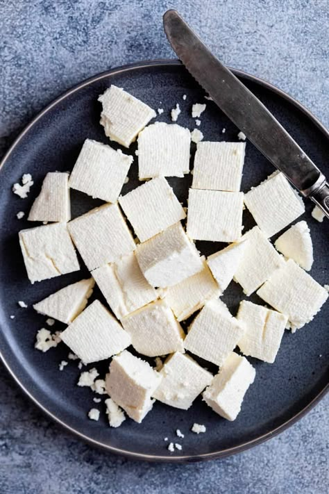 Paneer Cheese Recipes, Best Vegetarian Protein Sources, Best Vegetarian Protein, Paneer Starters, Grill Pork Chops, Mexican Appetizer, Indian Cheese, Saag Paneer, How To Make Paneer