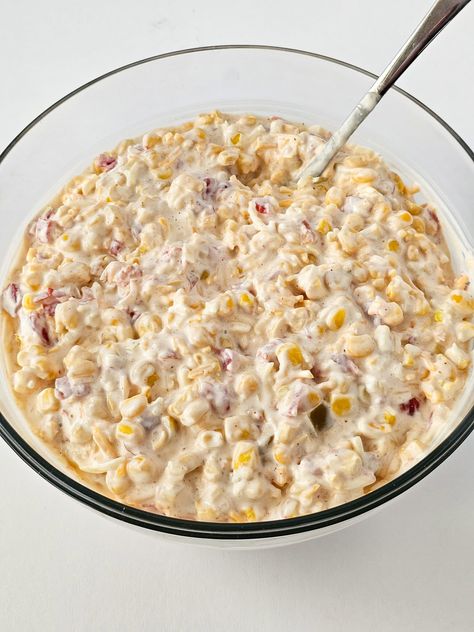 Quick and Tasty Fiesta Corn Dip Corn Salad Dip, Corn Dip With Fritos, Fiesta Corn Dip, Cold Corn Dip, Corn Dip With Cream Cheese, Spicy Chicken Dip, Spicy Corn Dip, Hosting Party Ideas, Corn Dip Recipe