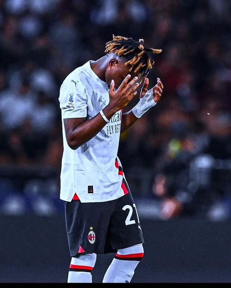 Samuel Chukwueze was in action as AC Milan succumbed to a 5-1 defeat against Inter Milan in the Derby Della Madonnina at the San Siro on Saturday. Chukwueze started the game from the bench and replaced Christian Pulisic in the 56th minute. The Nigeria international has failed to register a goal in four league appearances for the Rooseneri. Read Also:CAF Confederation Cup: Bendel Insurance Walk Tight Rope After Draw Against RS Berkane Henrikh Mkhitaryan grabbed a brace, while Marcus Thuram,... Samuel Chukwueze, Henrikh Mkhitaryan, Milan Wallpaper, Football Players Photos, Anime Tv, Christian Pulisic, Tv Icon, Inter Milan, Ac Milan