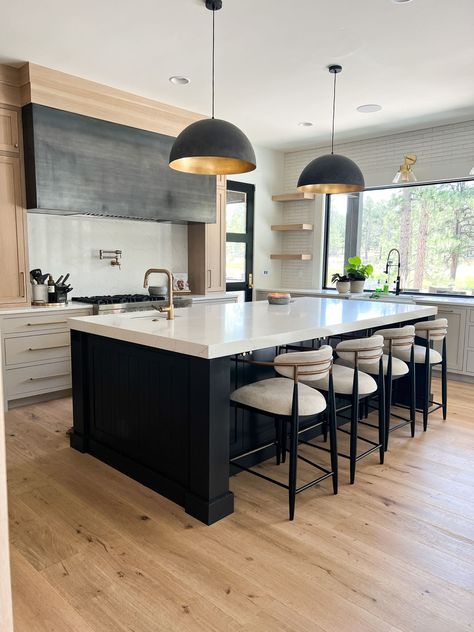 Black Kitchen Inspiration, Rift Sawn White Oak, Stone Hearth, White Oak Kitchen, Modern Minimalist Kitchen, Industrial Kitchen Lighting, Kitchen Farmhouse, Smart Kitchen, Gorgeous Kitchens