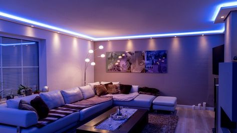 Sie wollen Ihren Wohnbereich etwas hübscher gestalten? Bedroom Lighting Diy, Hall Lighting, Diy Lampe, Basement Bedrooms, Indirect Lighting, Bedroom Lamps, Wallpaper Living Room, Modern Ceiling, Dining Room Lighting