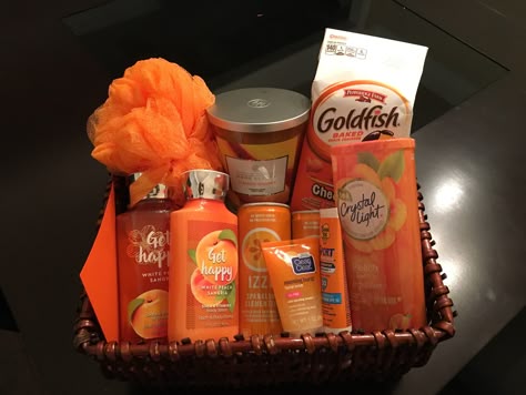 Orange You Glad It's Summer, Orange Gift Basket Ideas For Him, Color Themed Gift Baskets Orange, Orange Gift Ideas, Orange Themed Gift Basket, Orange Gift Basket Ideas, Orange Gift Basket, Circut Joy, Bingo Ideas