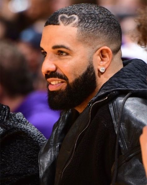 Drake Clb Haircut, Drake Buzzcut, Drake Heart Haircut, Drake Hairstyle, Drake Haircut, Buzz Cut With Fade, Buzz Cut Designs, Drake Beard, Fashion For Men Over 40