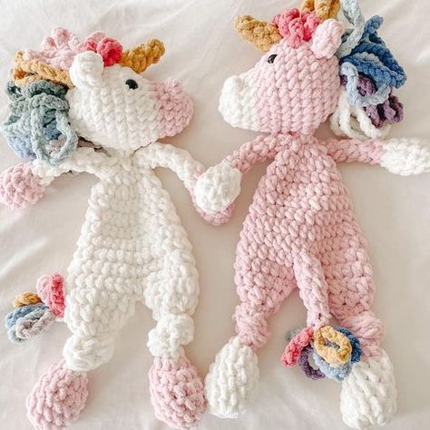 amy | pine + poppy (@pineandpoppyshop) • Instagram photos and videos Snuggler Crochet Pattern Free, Snuggler Crochet Pattern, Snuggler Pattern, Crochet Lovey Free Pattern, Unicorn Crochet, Crochet Nursery, Lovey Pattern, Crochet Lovey, Crochet Dragon