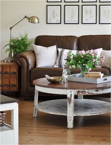 Some terrific ideas on how to decorate and lighten up around those dark leather pieces of furniture.  This has given me some great ideas cause I need to get away from all the brown I have.......D. Country Cottage Living Room, Country Cottage Living, Brown Leather Sofa, Cottage Living Rooms, Country Living Room, Leather Couch, Cottage Living, Living Room Makeover, New Living Room