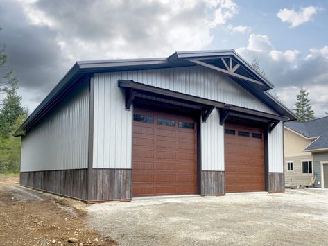 Metal Pole Barn Garage, 30x40 Pole Barn, 30x40 Shop, Pole Barn Shop, Prefab Metal Buildings, Pole Barn Loft Ideas, Metal Pole Barns, Metal Garage Buildings, Loft Floor