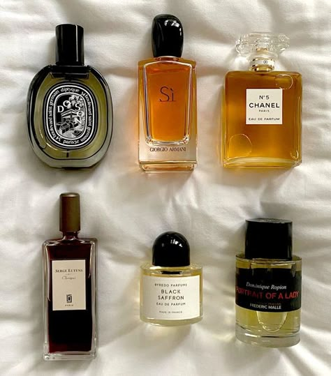 The French Fragrance Capsule: 16 Perfume Brands That Will Always Be Iconic Aesop Aesthetic Store, Profumo Victoria Secret, Koleksi Parfum, Perfume Organizer, Organizer Ideas, Perfume Organization, Glass Objects, French Perfume, 22 December