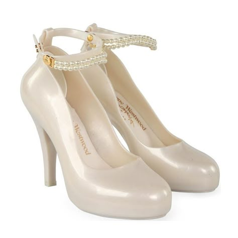 Vivienne Westwood White Heels, Vivian Westwood Shoes, Vivienne Westwood Shoes Heels, Vivienne Westwood Heels, Vivienne Westwood Wedding, Aesthetic Heels, Pretty High Heels, Vivienne Westwood Shoes, Dr Shoes