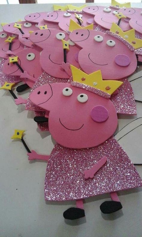 Pepa Pig Birthday Decoration, Peppa Pig Crafts, Pig Birthday Party Decorations, Pig Birthday Decorations, Heo Peppa, Peppa Pig Party Decorations, Peppa Pig Birthday Party Decorations, Peppa Pig Decorations, Greta Gris