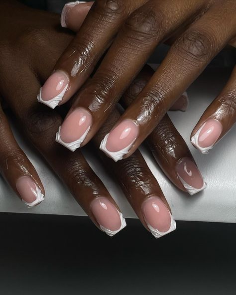 I love a French tip but the 3D just makes it 😍*chefs kiss* • • Book this set: ‘Acrylic Overlay+ Tier 2 Nail Art’ Link in bio to book📲 If viewing follow @phia.beautylounge Looking for a nail tech that cares about your nail health? Is flexible with appointments? DM ‘INFO’ to find out more or click the link in my bio to book in💕 #coventrynailtech #coventrynails #buildergel #biab #frenchtipnails #whitefrenchtip #buildergelcoventry Kiss Book, Kiss Books, Acrylic Overlay, Chefs Kiss, White French Tip, Nail Health, I Love A, French Tip Nails, Nail Tech