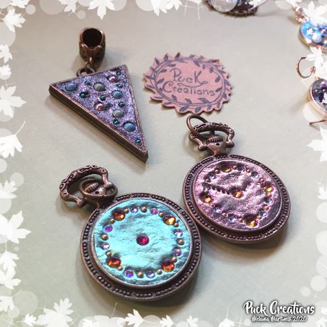 Pendants with Ceralun epoxy clay, rhinestones Swarovski, microspheres and various pigments. #ceralun #swarovski #pigments Polymer Clay Rhinestones, Epoxy Clay, Polymer Clay Creations, Clay Creations, Pocket Watch, Polymer Clay