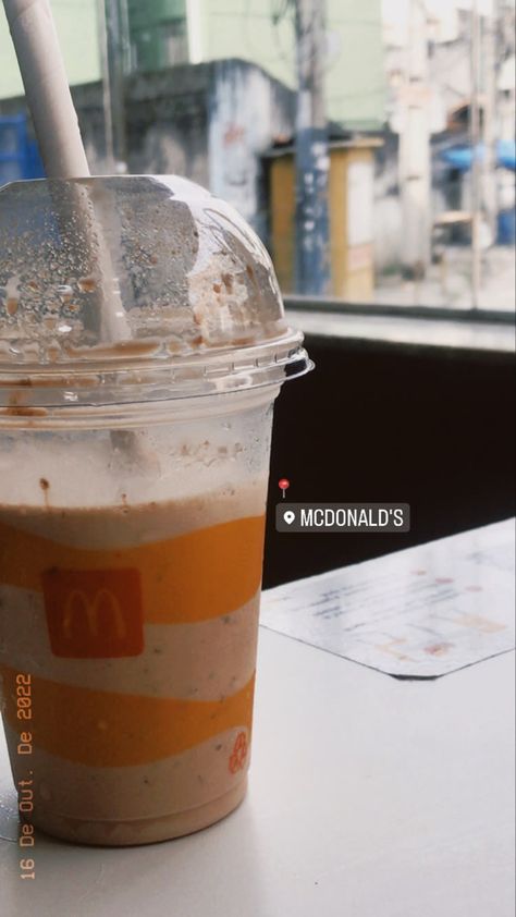 @tainaaplmr ig #lanche #hamburger #aesthetic #mcdonalds #shopping #comida #sorvete #milkshake #chocolate Milkshake Mc Donalds, Mcdonalds Chocolate Milkshake, Mcdonald's Milkshake, Hamburger Aesthetic, Aesthetic Mcdonalds, Mcdonalds Milkshake, Mcdonalds Aesthetic, Mcdonald's Aesthetic, Weight Gain Journey