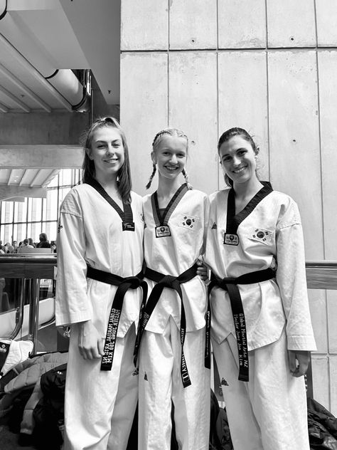 #powerpuff #taekwondo #martialarts #competition #demo #team #girls #aesthetic #sport #blackbelt #besties #goals Aesthetic Sport, Taekwondo, Be Yourself Quotes, Girl Power, Quotes