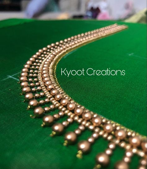 1000rs Aari Work Blouse Design, Aari Work Neck Design For Blouse, Thilagam Shape Aari Work, Simple Aari Neck Designs, Aari Simple Blouse Design 1000, Aari Work Blouse Simple Design 1000 Rs, Simple Aari Designs For Blouse, Simple Ariwork Blouse, 1000 Rs Aari Work Design