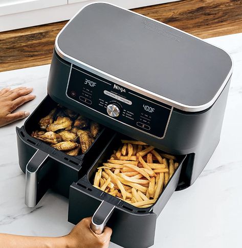 Whole Chicken In Ninja Foodi, Fry Chips, Ninja Kitchen, Large Air Fryer, Crispy Fry, Cook Smarts, Best Air Fryers, Ninja Foodi, Cooking Games