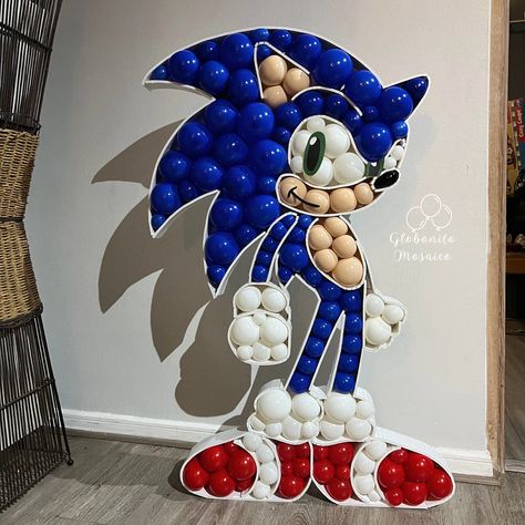 @globonito_mosaico ig Sonic Party Ideas Decoration, Sonic Birthday Parties, Shadow Sonic, Sonic Party, Sonic Birthday, Birthday Garland, Super Sonic, Giant Balloons, 6th Birthday Parties