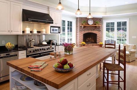 Brick corner fireplace in kitchen #fireplace #fireplaceideas #corner #decorhomeideas Kitchen Fireplaces, Kitchen Hearth, Kitchen With Fireplace, Block Countertops, Kitchen Addition, Hearth Room, Block Island, Kitchen Fireplace, Corner Fireplace