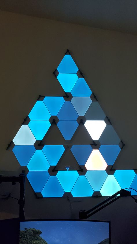 Makes for nanoleaf aurora wall mounts by Seadevil - Thingiverse Nanoleaf Designs, Nanoleaf Aurora, Light Panels, Wall Mounts, Gamer Room, Room Setup, 3d Printer, Light Box, Aurora