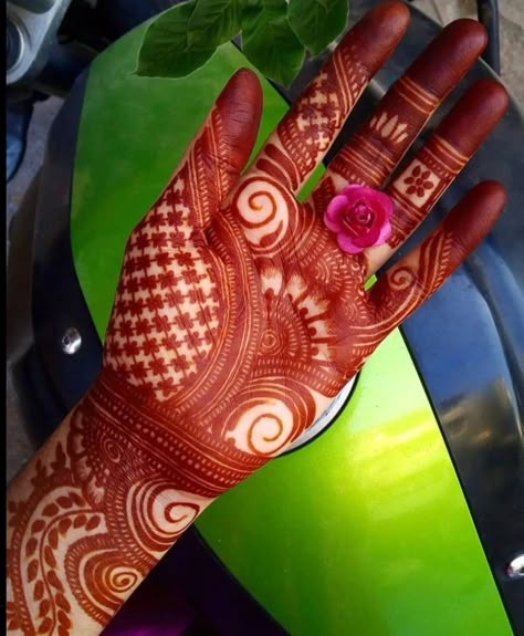 Latest Mehndi Designs Wedding, Front Mehndi, Legs Mehndi, Front Mehndi Design, Mehndi Designs Fingers, Modern Mehndi, Full Mehndi, Engagement Mehndi, Legs Mehndi Design