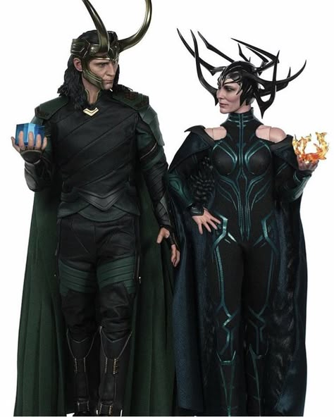 Hela Ragnarok, Thor Ragnarok Costume, Loki Jotun, Hela Thor, Loki Cosplay, Superfamily Avengers, Loki Art, Marvel Comics Wallpaper, Marvel Cosplay