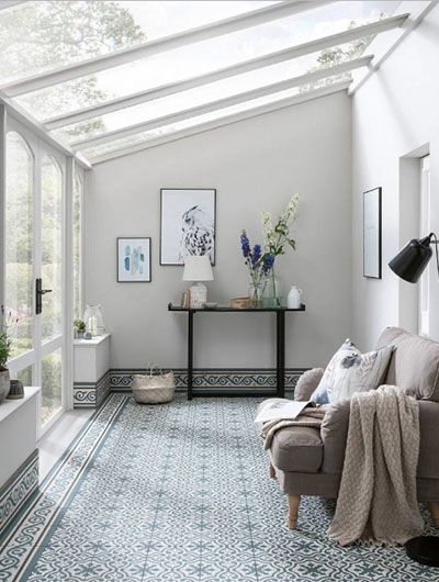 24 Floor Tile Pattern Ideas | Sebring Design Build | Design Trends Small Conservatory, Vintage Tegel, Conservatory Interior, Small Sunroom, Topps Tiles, Sunroom Designs, Patterned Floor Tiles, Casas Coloniales, Victorian Design