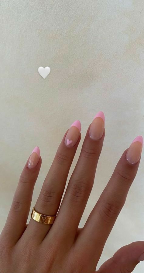 Round Valentines Nails, Pink Oval Nails, French Tip Acrylic Nails, Almond Acrylic Nails, Pink Nail, Pink Acrylic Nails, Minimalist Nails, Heart Nails, Short Acrylic Nails