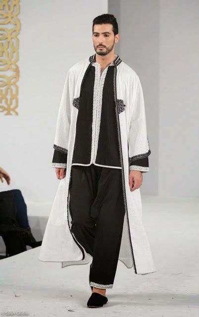 Heritage Style Men, Moroccan Outfit, Beautiful Morocco, Muslim Men Clothing, Morocco Fashion, Arab Men Fashion, Moroccan Party, Arabic Clothing, Hoodies Men Style