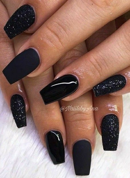 Black Wedding Nail Designs, Black Wedding Nails Bridesmaid, Black Wedding Nails Classy, Matte Nails French Tip, Wedding Nails For Bride Black, Black Wedding Nails For Bride, Black Wedding Nails, Bridesmaid Nails, Night Nails